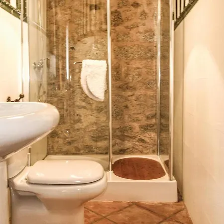 Gorgeous In With Wifi Holiday home *