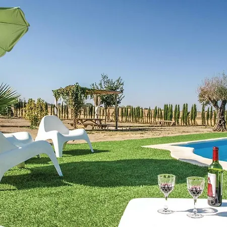 Gorgeous In With Wifi Holiday home